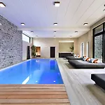 Bed and Breakfast Durbuy Suites 4*