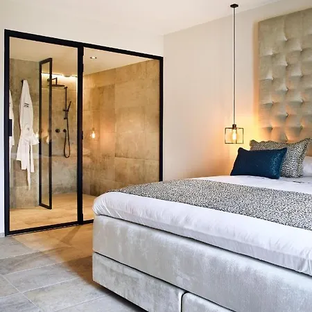 ベッド・アンド・ブレックファスト Durbuy Suites 4*