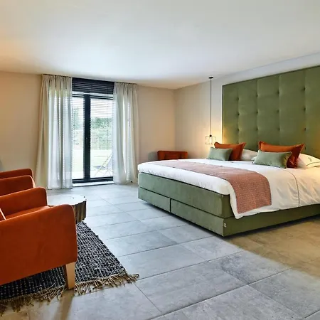 ベッド・アンド・ブレックファスト Durbuy Suites