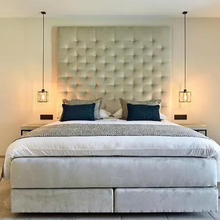 Bed & Breakfast Durbuy Suites 5*