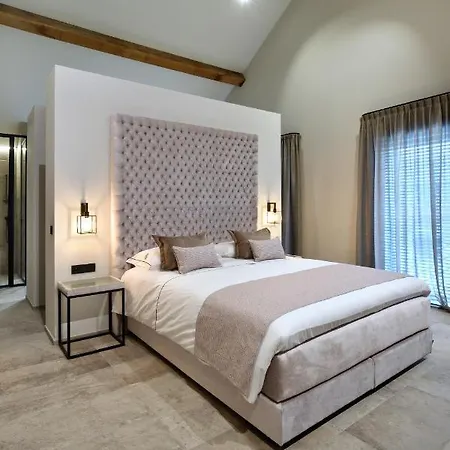 ベッド・アンド・ブレックファスト Durbuy Suites デュルビュイ