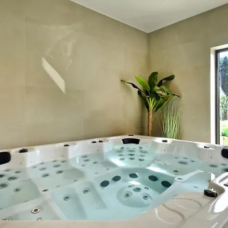 Durbuy Suites Bed & Breakfast 4*