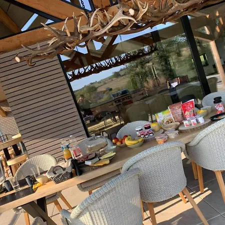 Durbuy Suites Bed & Breakfast 4*