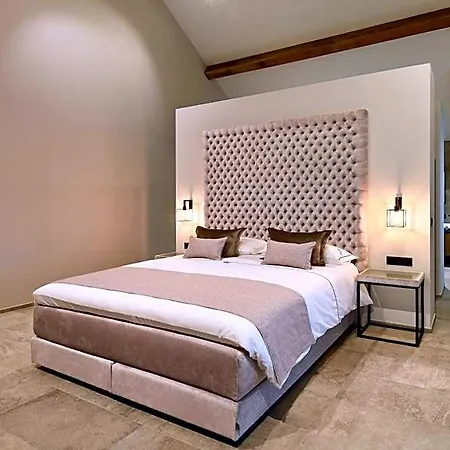 Durbuy Suites Oda ve Kahvaltı 4*