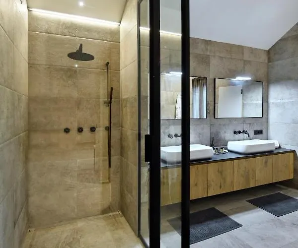 Nocleg ze śniadaniem Durbuy Suites 4*