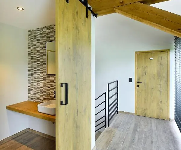 Nocleg ze śniadaniem Durbuy Suites 4*