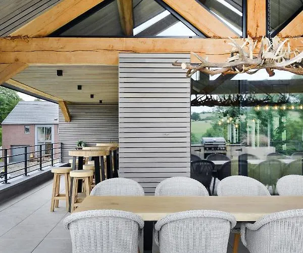 Nocleg ze śniadaniem Durbuy Suites 4*